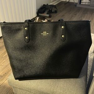 Coach City Zip Tote